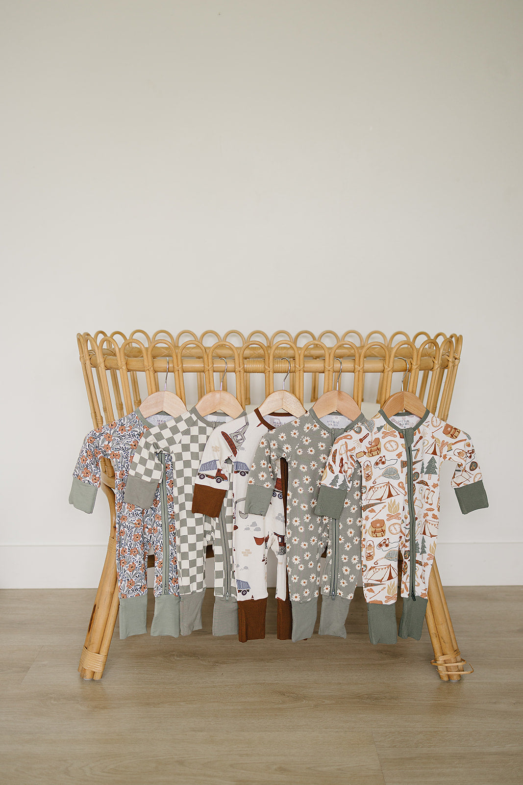 Light Green Checkered Bamboo Zipper