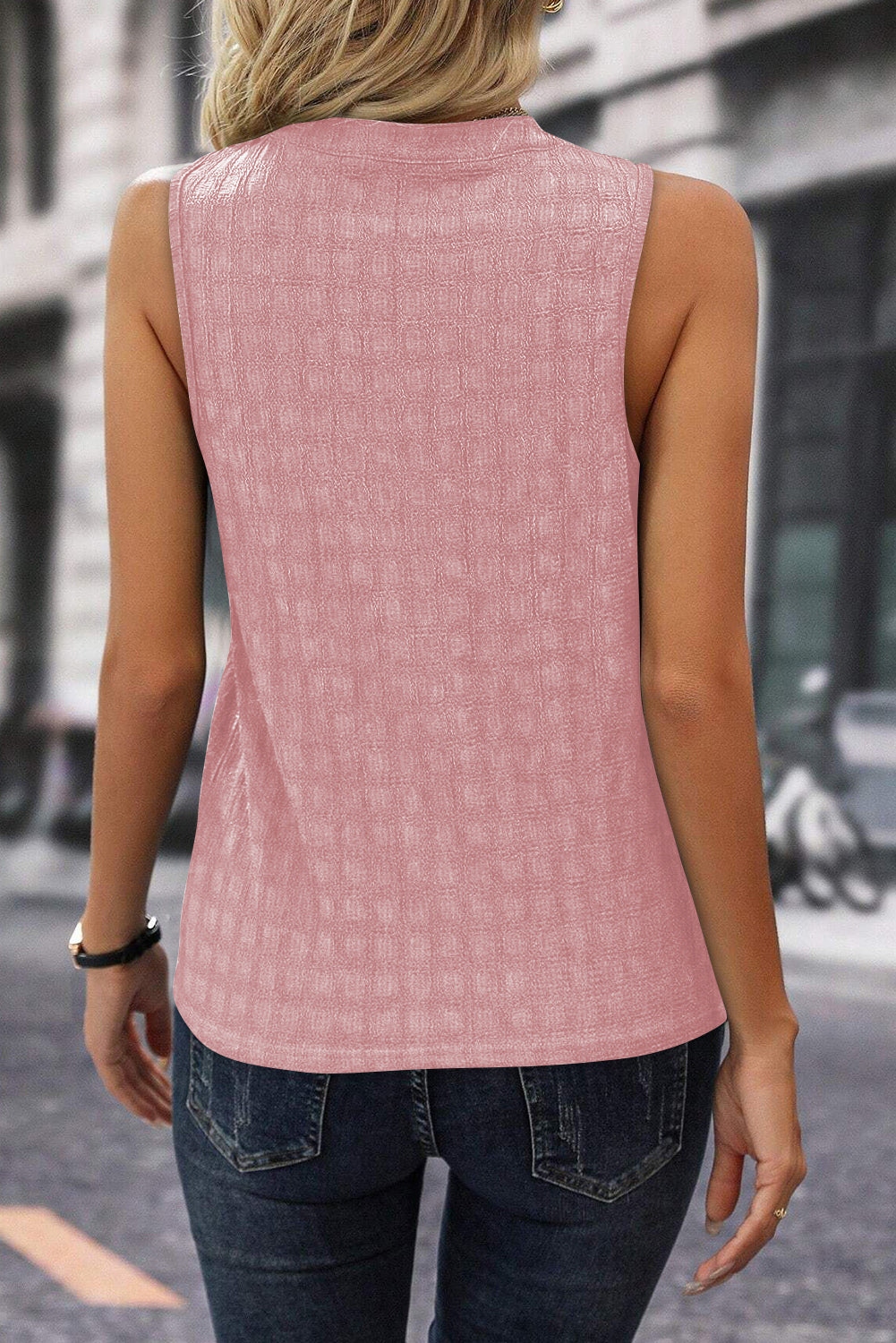 Tori Sleeveless Blouse