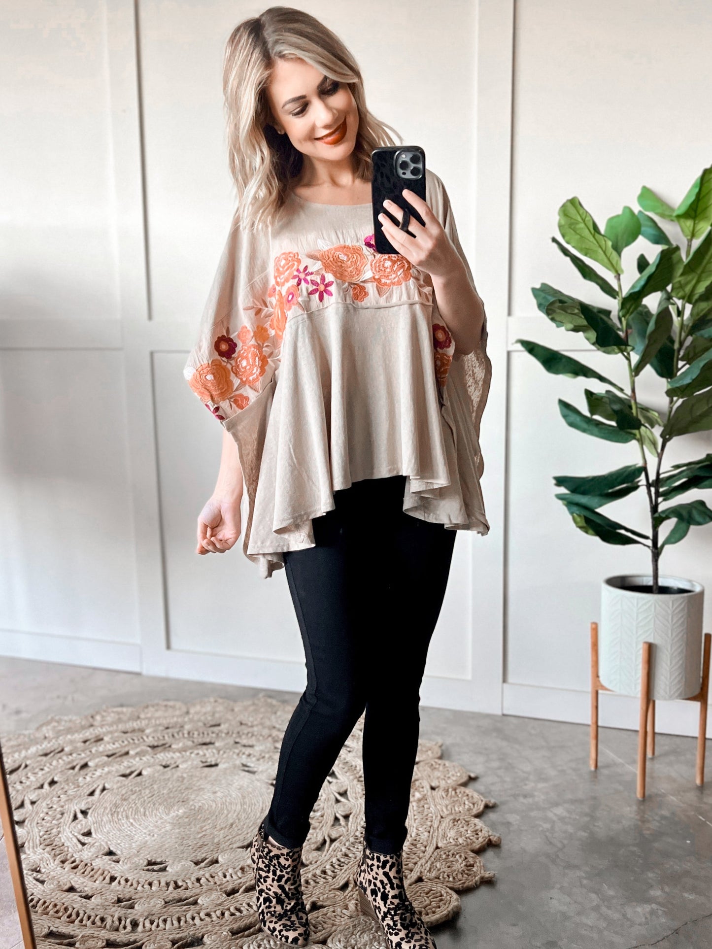 Savanna Jane Bold Embroidered Top In Autumn Dahlia